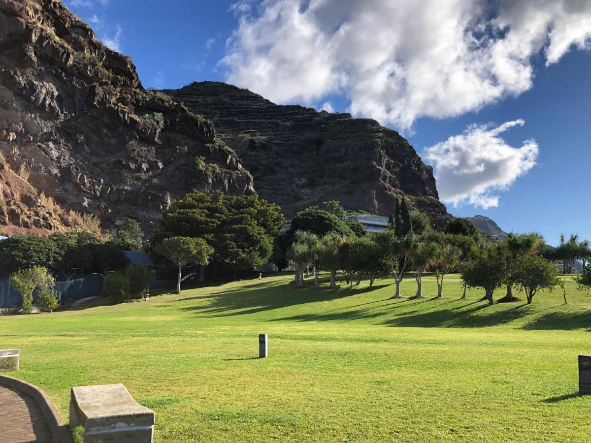 Calheta Ocean View Family Apartment - Air Condition Estreito Da Calheta Exterior photo